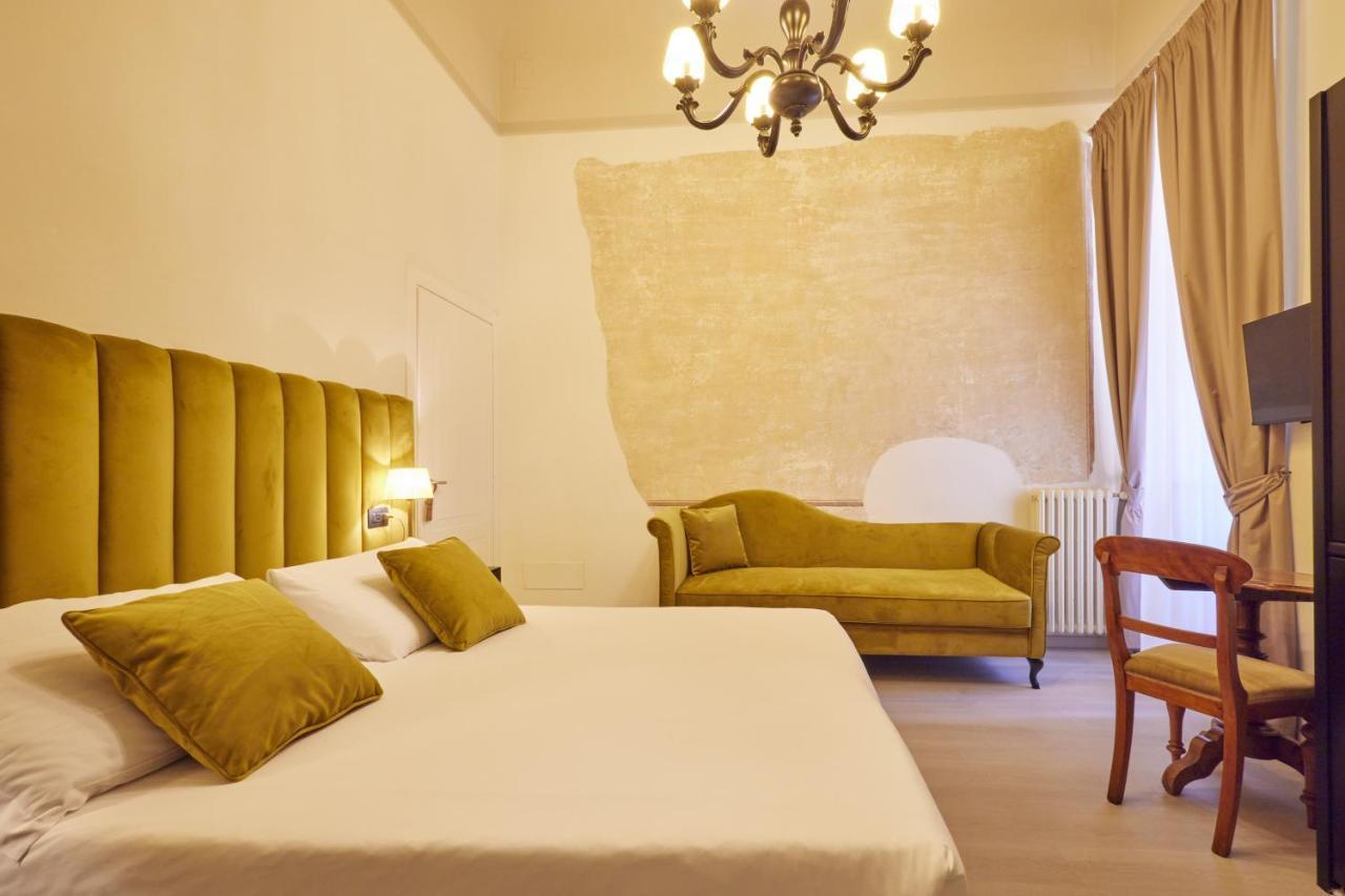 Affittacamere Residenza Th Battistero 2*